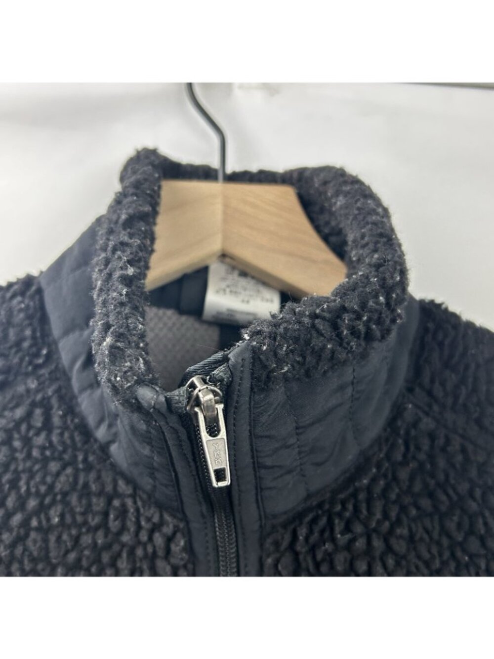 Patagonia Vest Jacket Womens Small Black Synchilla Sherpa Fleece Outdoor Hiking - Picture 12 of 16